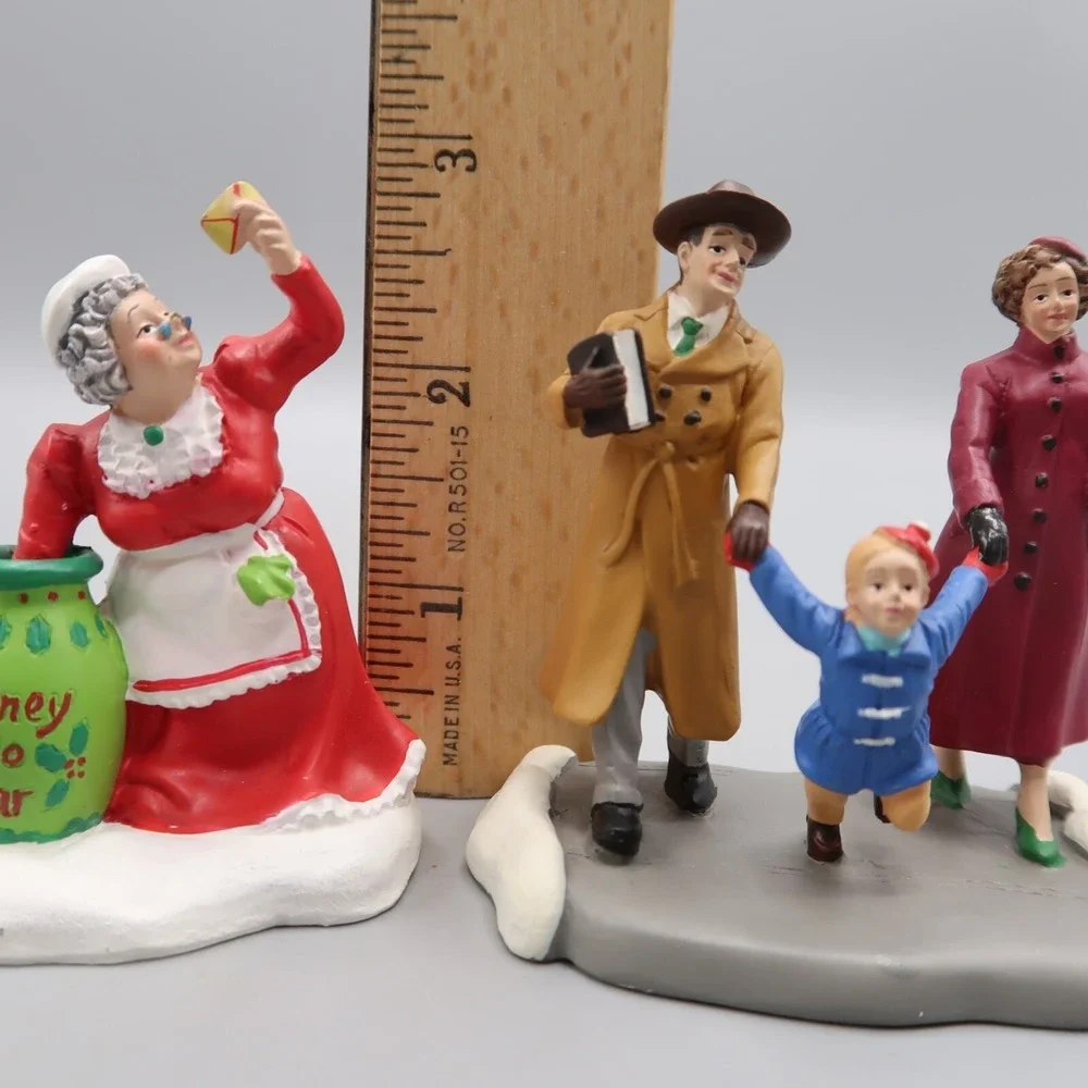 Christmas Village Figurines Lot of 5 Church Building Flowers Horse Carriage Show